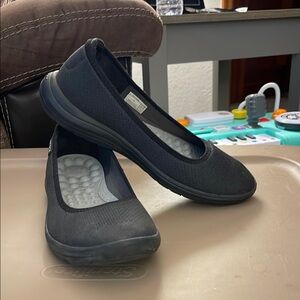 CROCS Black Flats Comfortable Slip-On Loafers